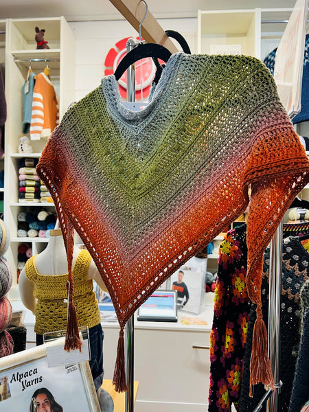 3858 Altair Crochet Shawl (e-pattern)