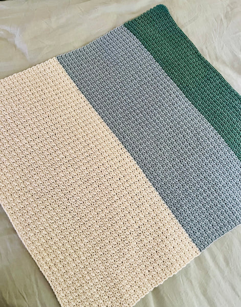 Dove Baby Blanket (FREE e-pattern)